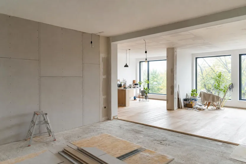 Prix d'une rénovation de maison : budget au m², grands postes et vrais écarts de coût