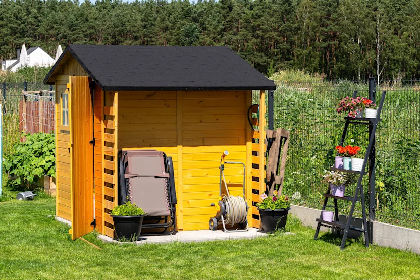 Tout savoir pour l'achat d'un abri de jardin en bois