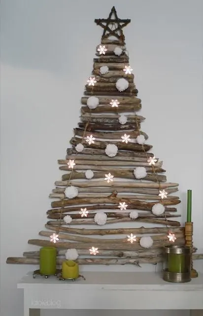 infactory mini albero di Natale con USB: Set da 4 alberi di Natale decorativi illuminati, neve, 50 LED, 56 cm, USB (alberi di Natale decorativi a LED