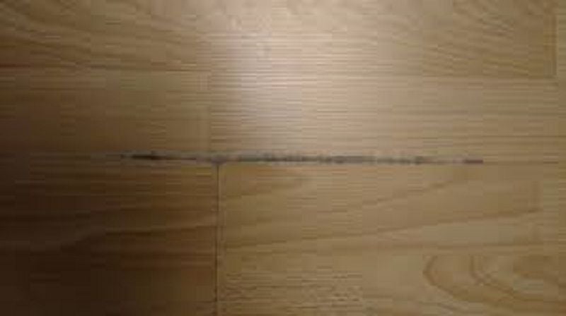Distinguir un suelo de parquet de madera a otro laminado