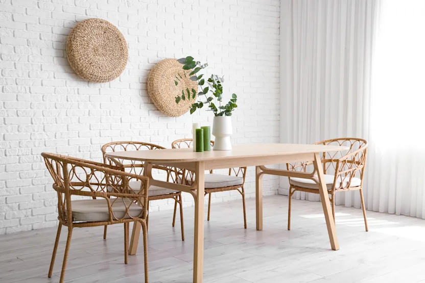 Quelle chaise pour une table en bois ?