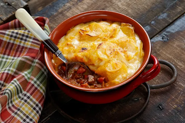Beef Stew Potato Pie
