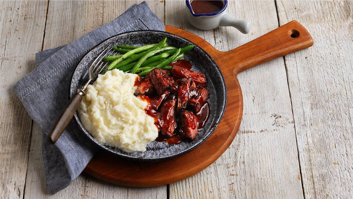 BBQ Brisket and Green Beans with Mashed Potatoes – Featured Image
