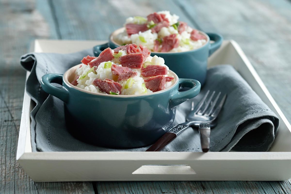 Mashed Potatoes with Corned Beef – Featured Image
