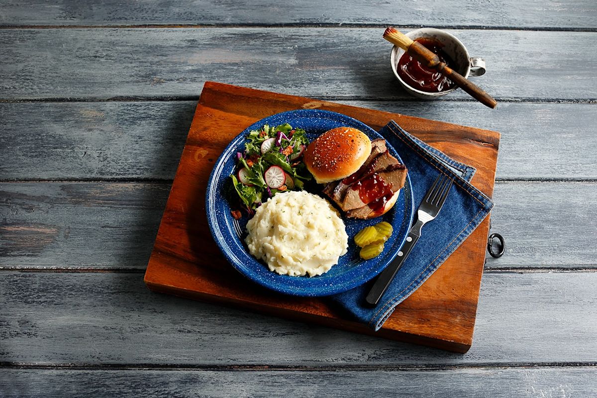 Idahoan® Hidden Valley Ranch Mashed Potatoes with BBQ Beef Brisket Sandwich – Featured Image
