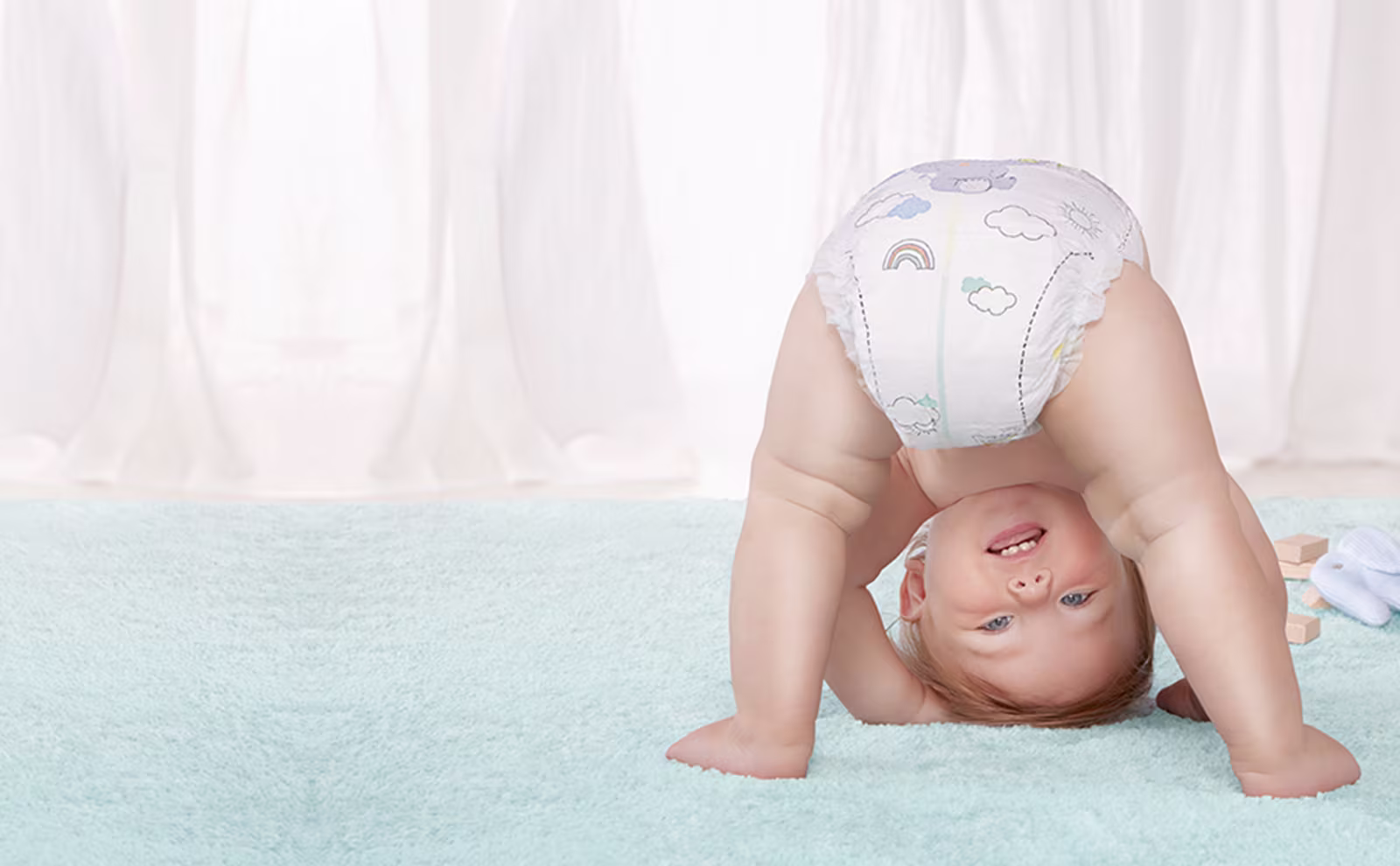 Pampers Premium Protection çocuk odasında Pampers Premium Protection çocuk odasında