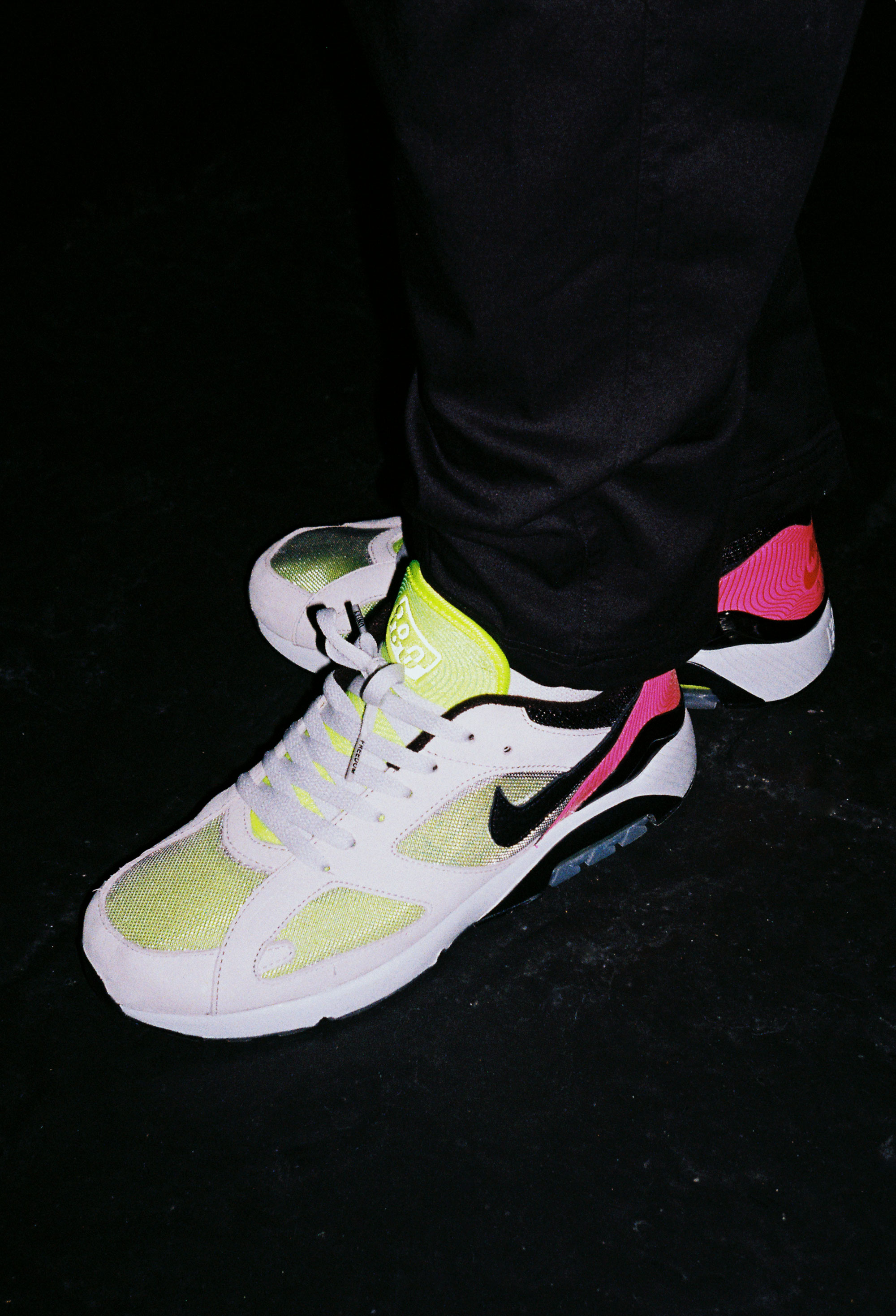 Nike Air Max 180 'Hyper Pink' | sneakers \u0026 streetwear online since 1999