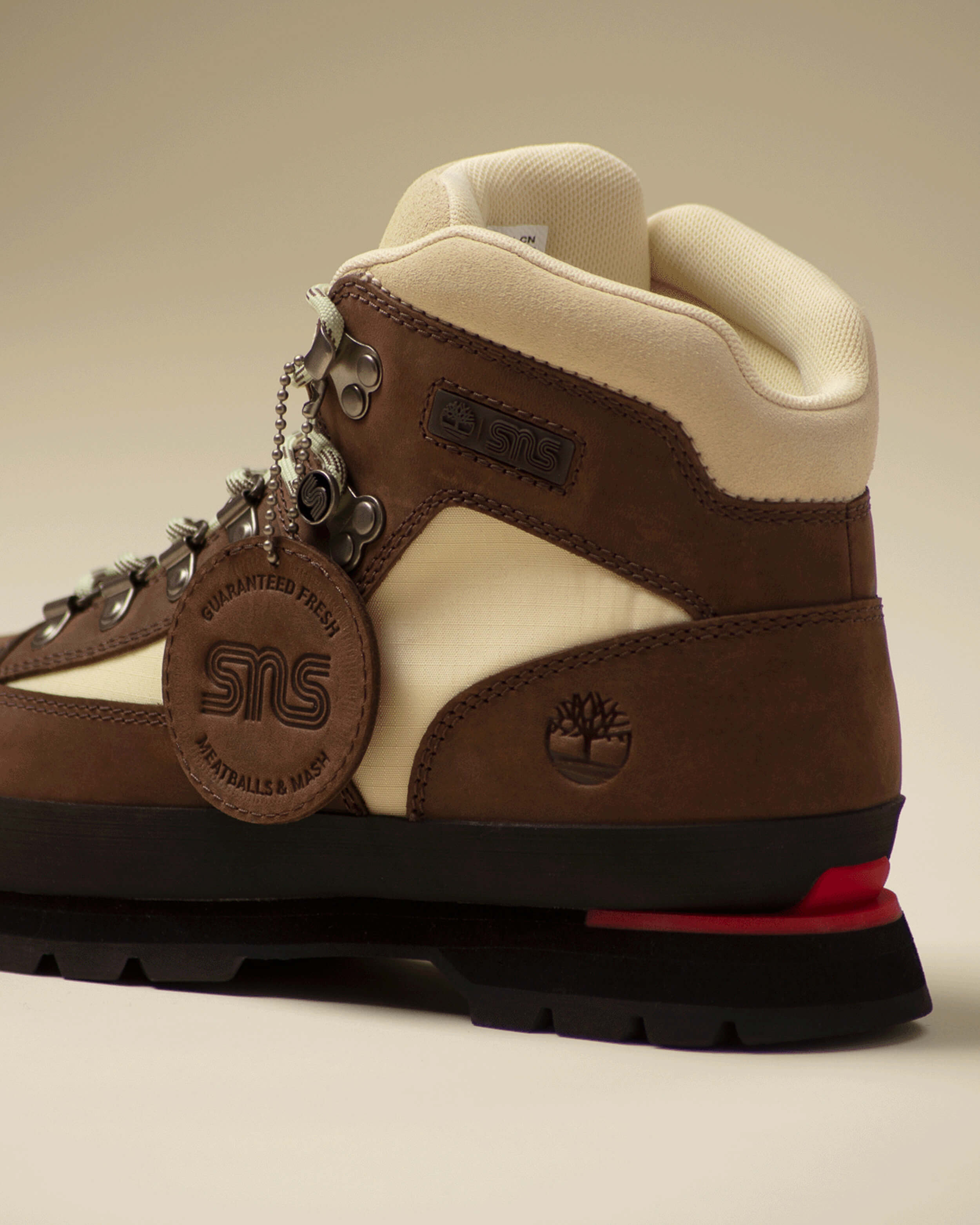SNS x Timberland Euro Hiker Editorial | Sneakersnstuff (SNS) SNS x Timberland Euro Hiker Editorial | Sneakersnstuff (SNS)