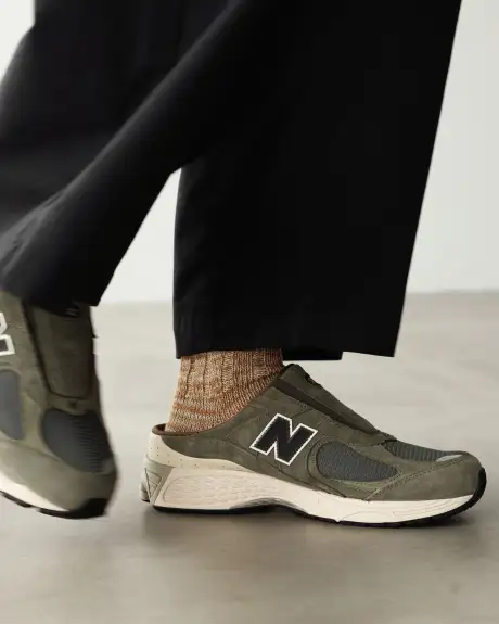 x New Balance 2002R Mule "Goods for Home" - SNS