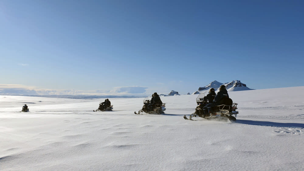 Snjósleðaferð á Langjökul