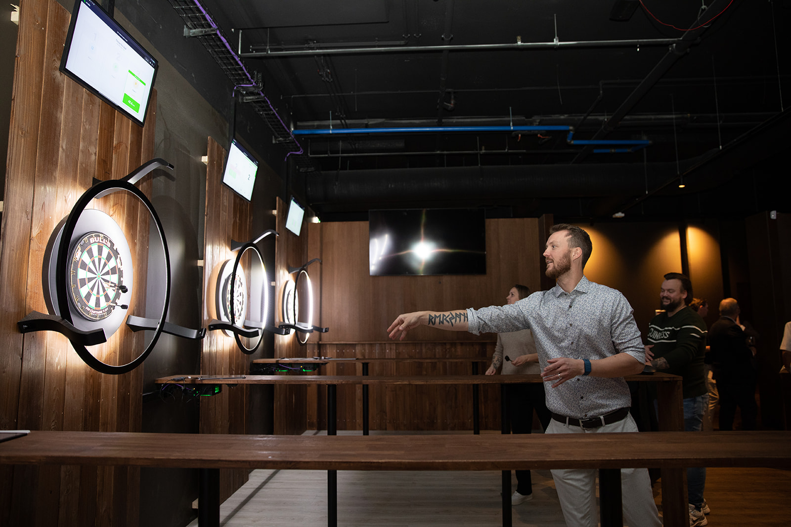 Nítjánda Golfhermir eða píla!