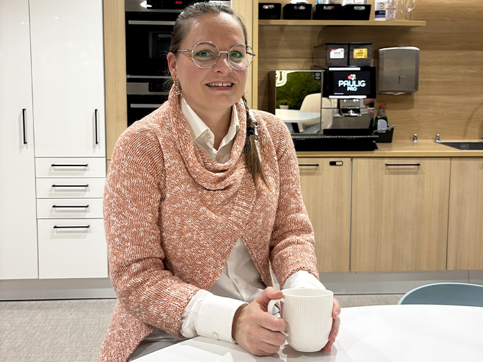 Mediq customer sroty - FI