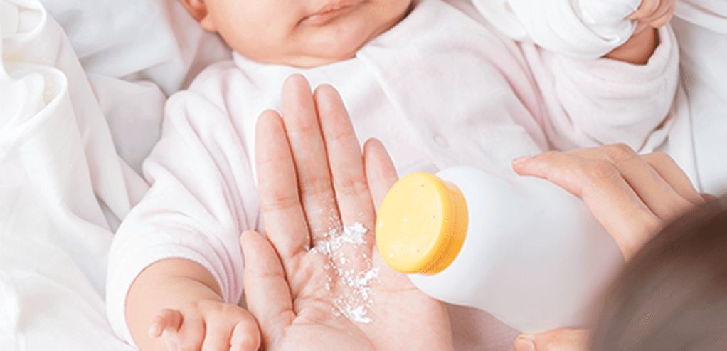 header-tak-hanya-untuk-kulit-ini-manfaat-lain-bedak-bayi.png