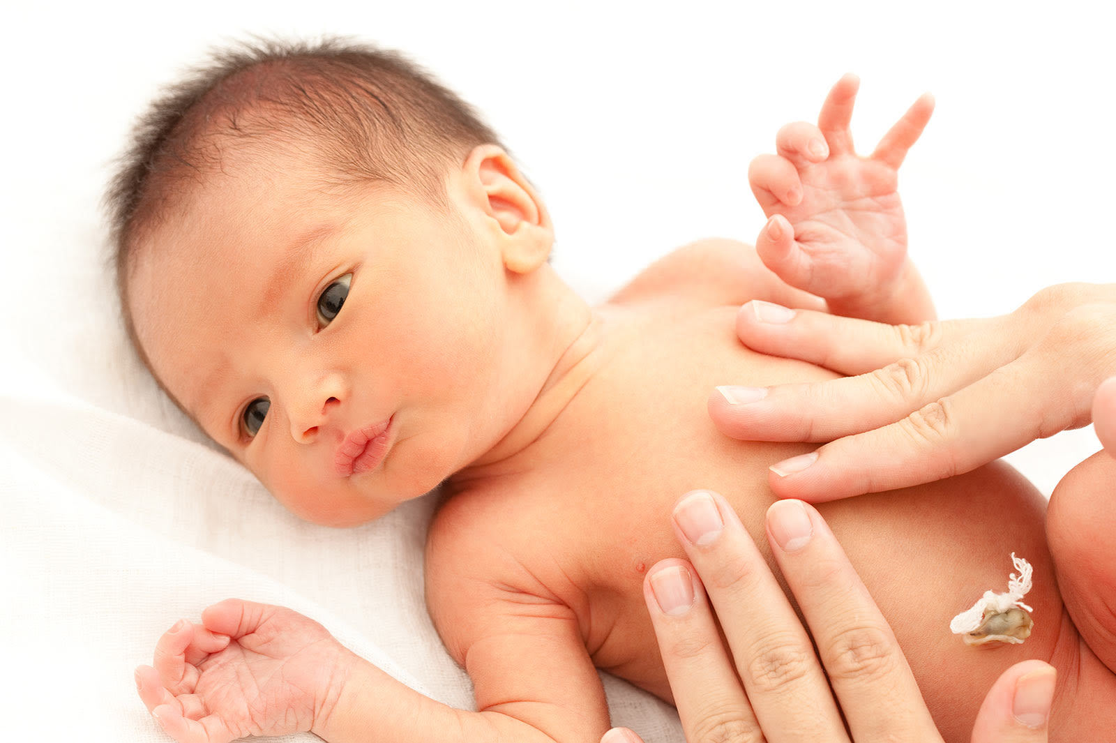 pijat-bayi-untuk-tumbuh-kembang-bayi-optimal-id-id