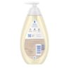 Back Pack shot of Johnson's® Skin Nourish Moisture Wash Vanilla Oat Scents 20.3FL OZ 600ML