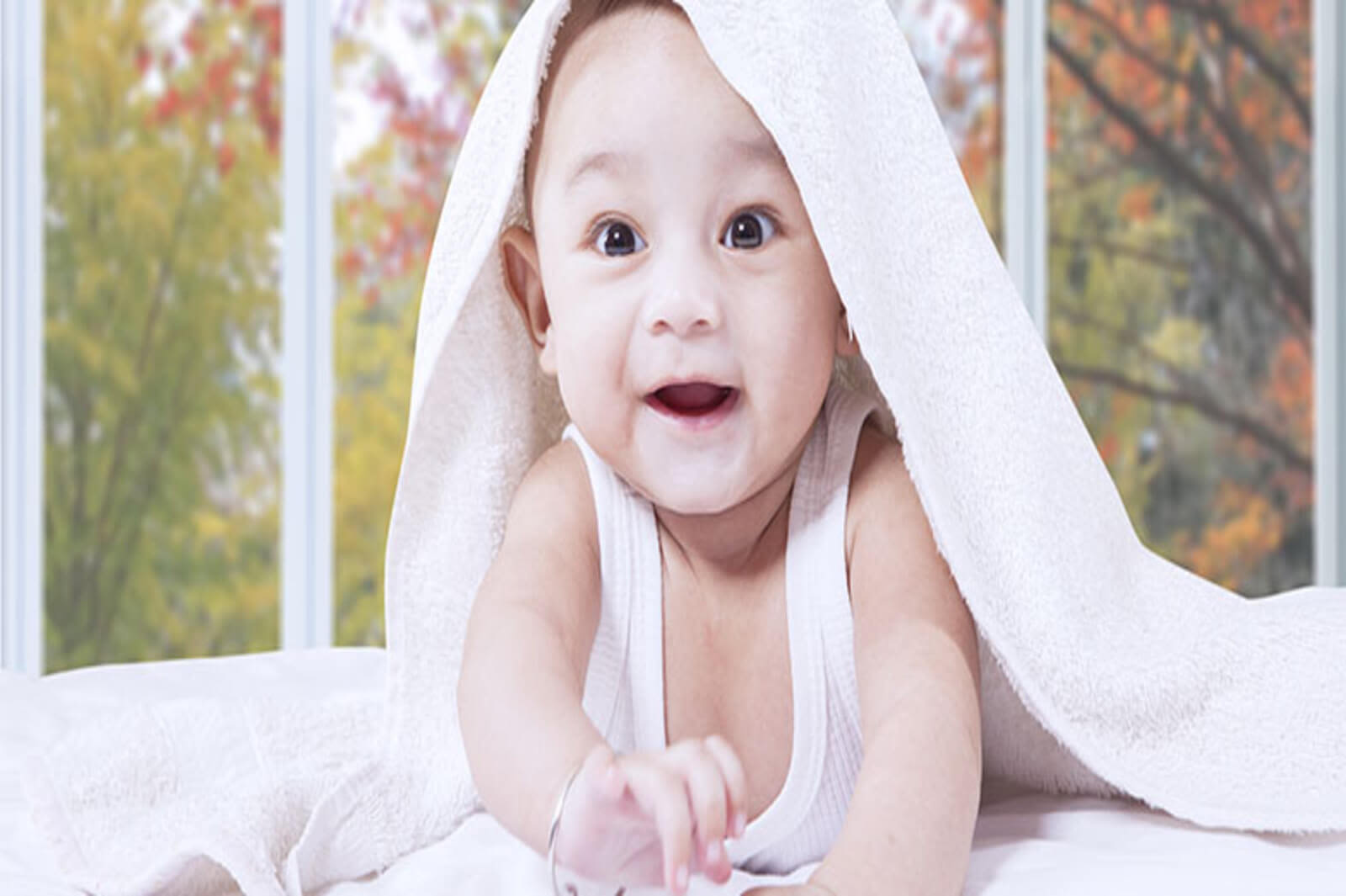 menyegarkan_bayi_di_sela_waktu_mandi-id-id