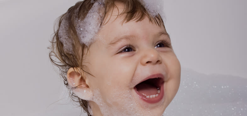 Baia copiilor - Hero Image - Johnsons Baby - ro-RO