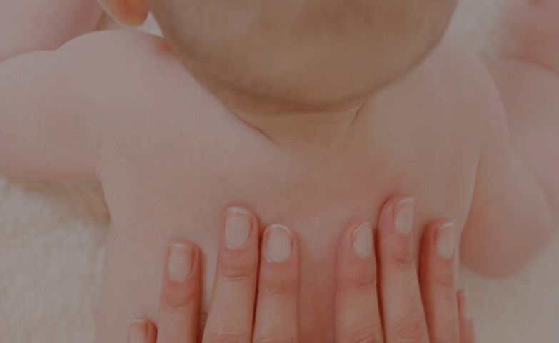 baby-massage-en-au