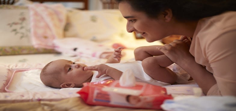 changing-your-babys-diaper-header