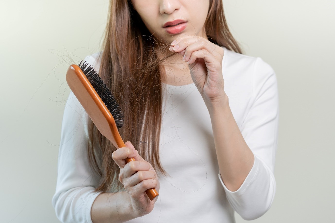 Hair loss and scalp itching how to prevent it  HeadShoulders UK
