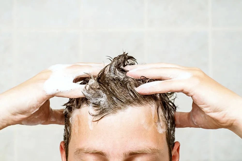 How Use A Shampoo If You Dandruff | Head & Shoulders IN