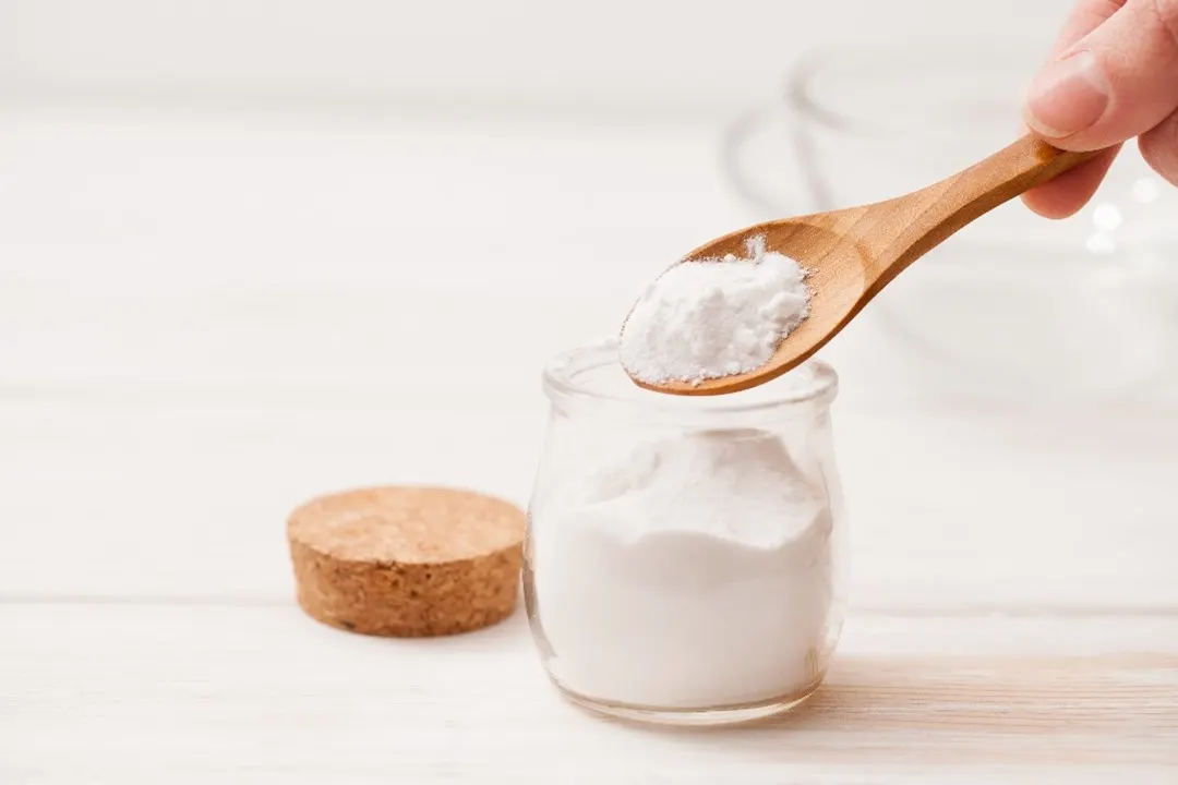 Baking Soda Baths: Benefits And Side Effects