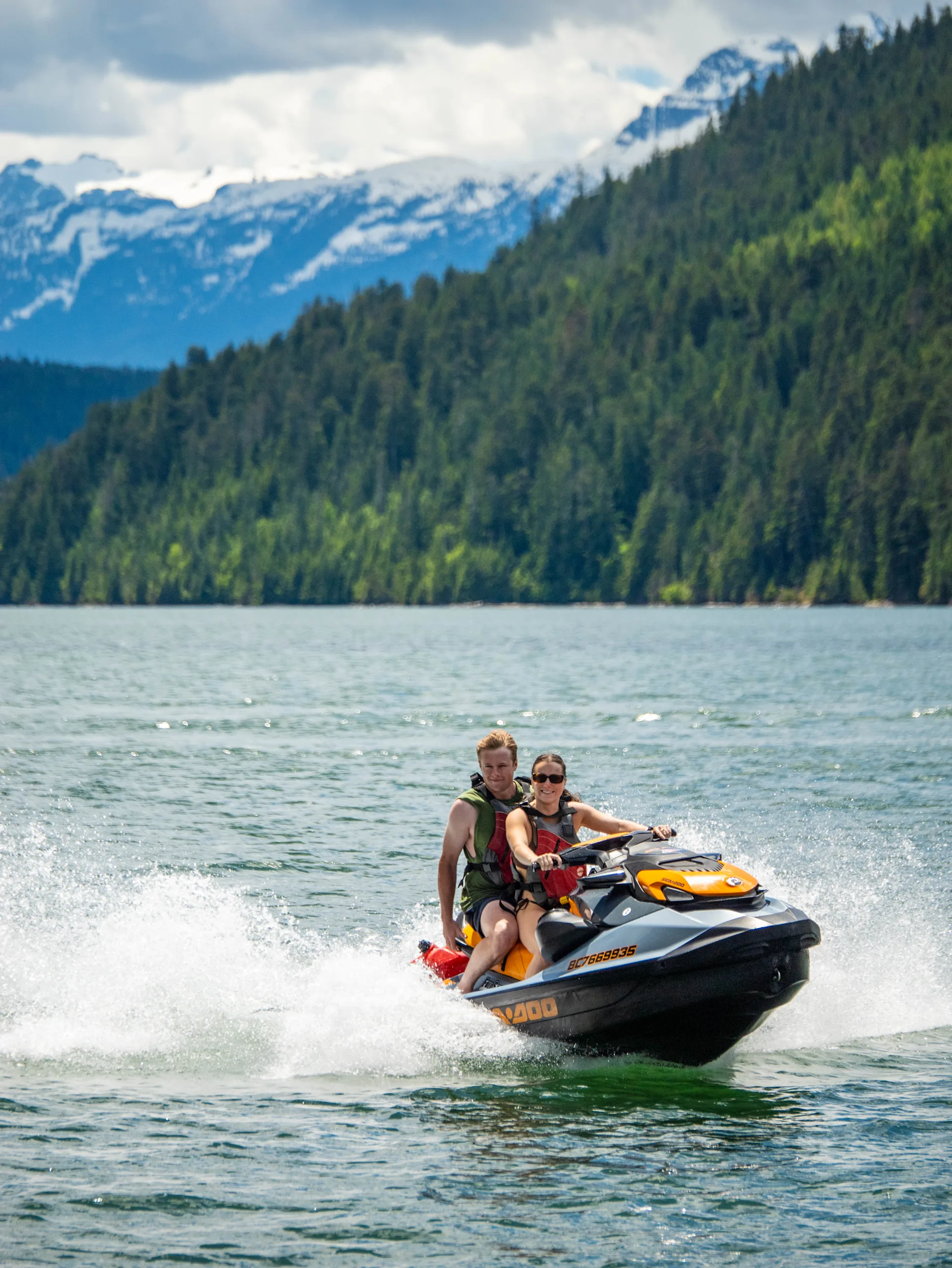 New outfitter gallery image from Great Canadian Tours for adventure: 3PoLMFcpyHPDSdjtkJCdW7