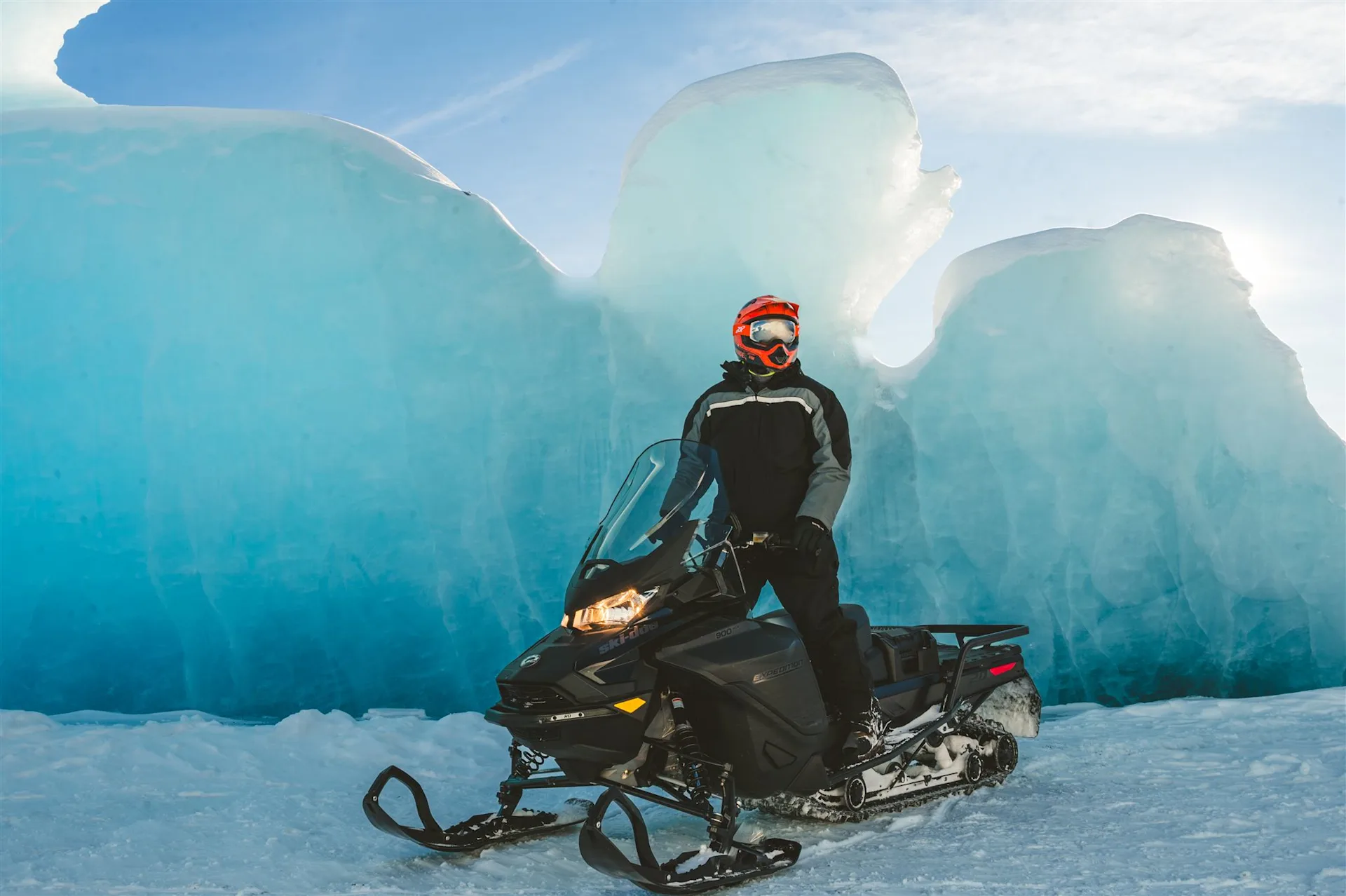 alaskabackcountryadventuretours-snowmachine-80 websize