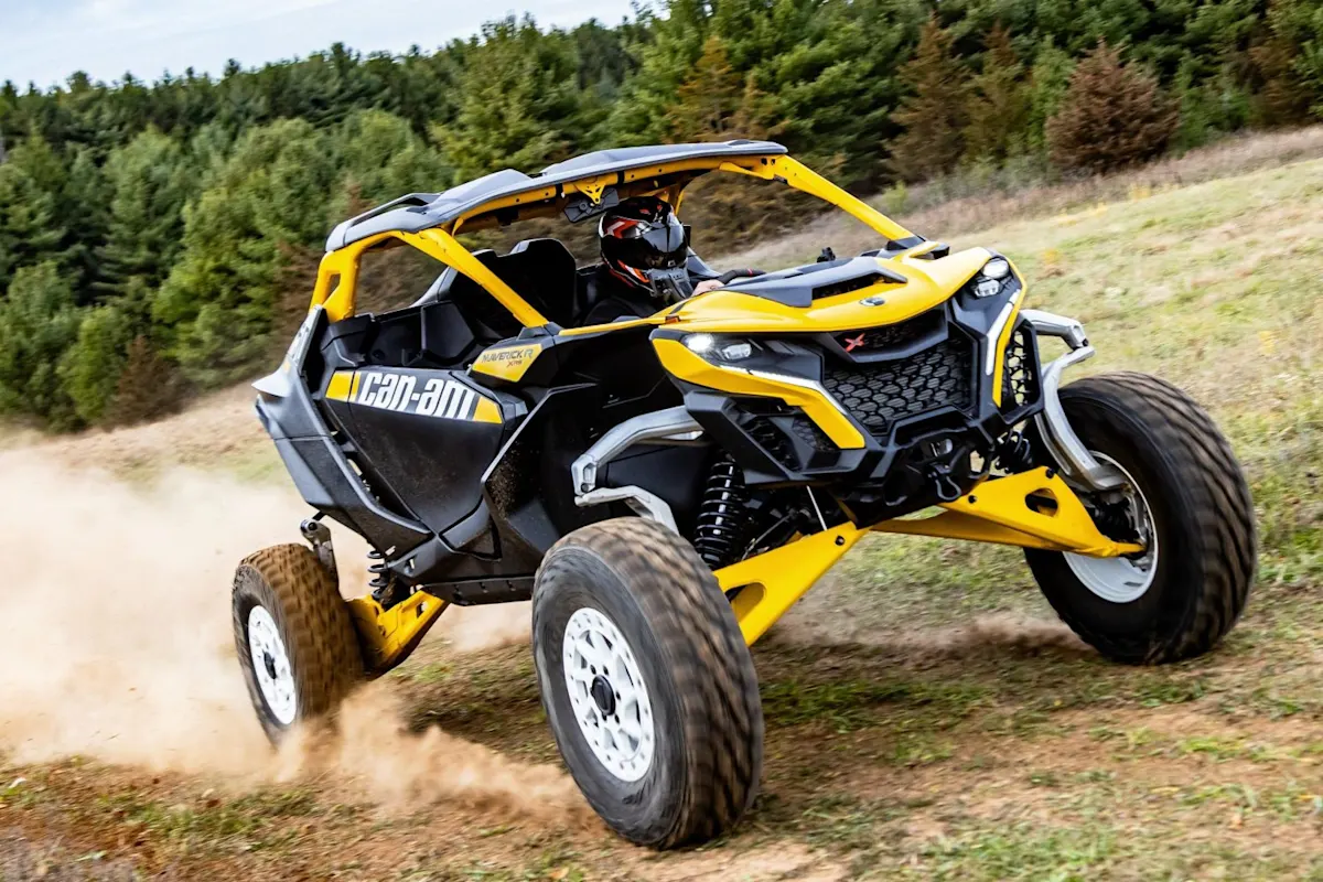 Off-Road Driving Lesson in Quebec - BRP Experiences