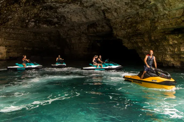 big-ticket-image-6252c3012fa8d534239235-cropped600-400