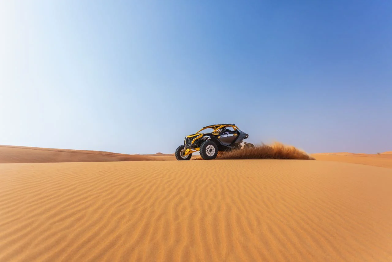 UNSO-CY24-ORV-BigRedAdventureTours-HERO-image29 (1)