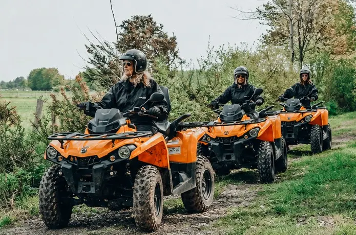 New outfitter gallery image from Espace Quilly for adventure: 2e0Q75bIn2kmdFuGuu9X7e