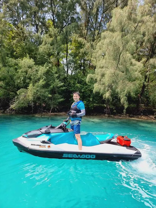 Asa-resort-island-hopping-advance-jetski-safari-jakarta-600x800-1