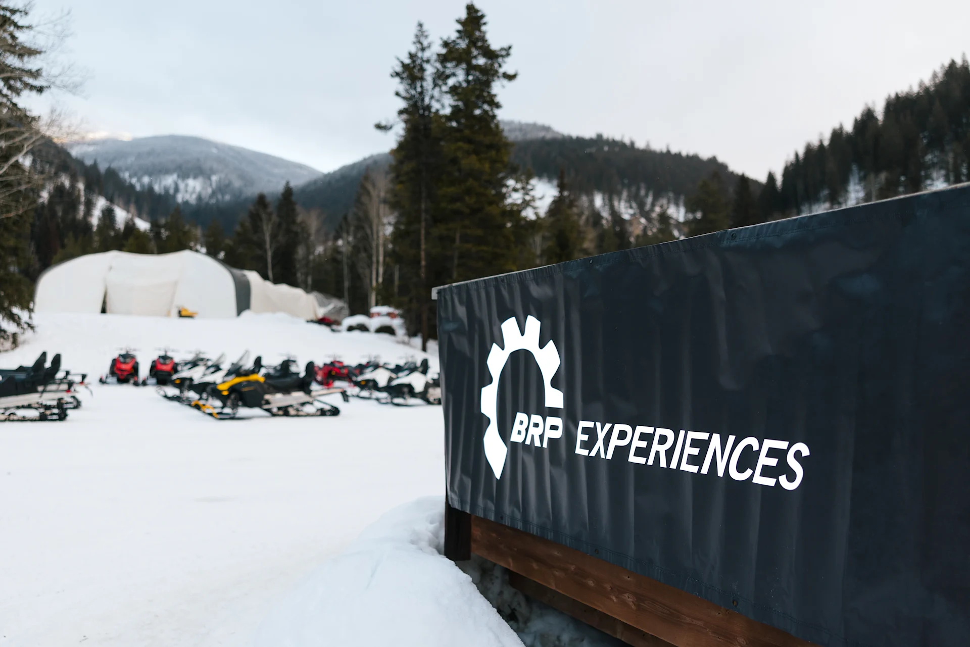 UNSO SKI DOO BC Tobby Creek 2026 MMX-111