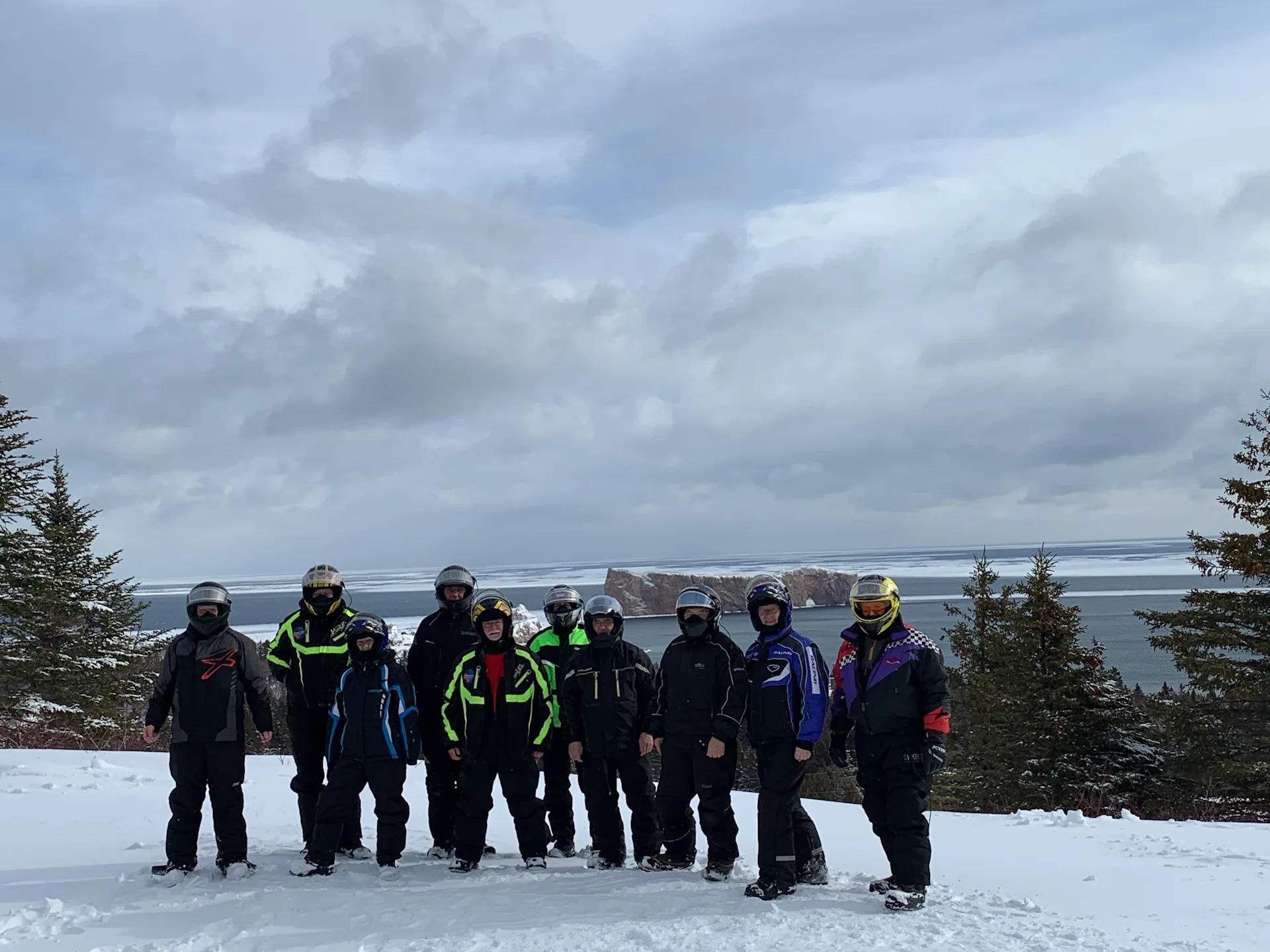 Ontario Québec Snowmobile Tours
