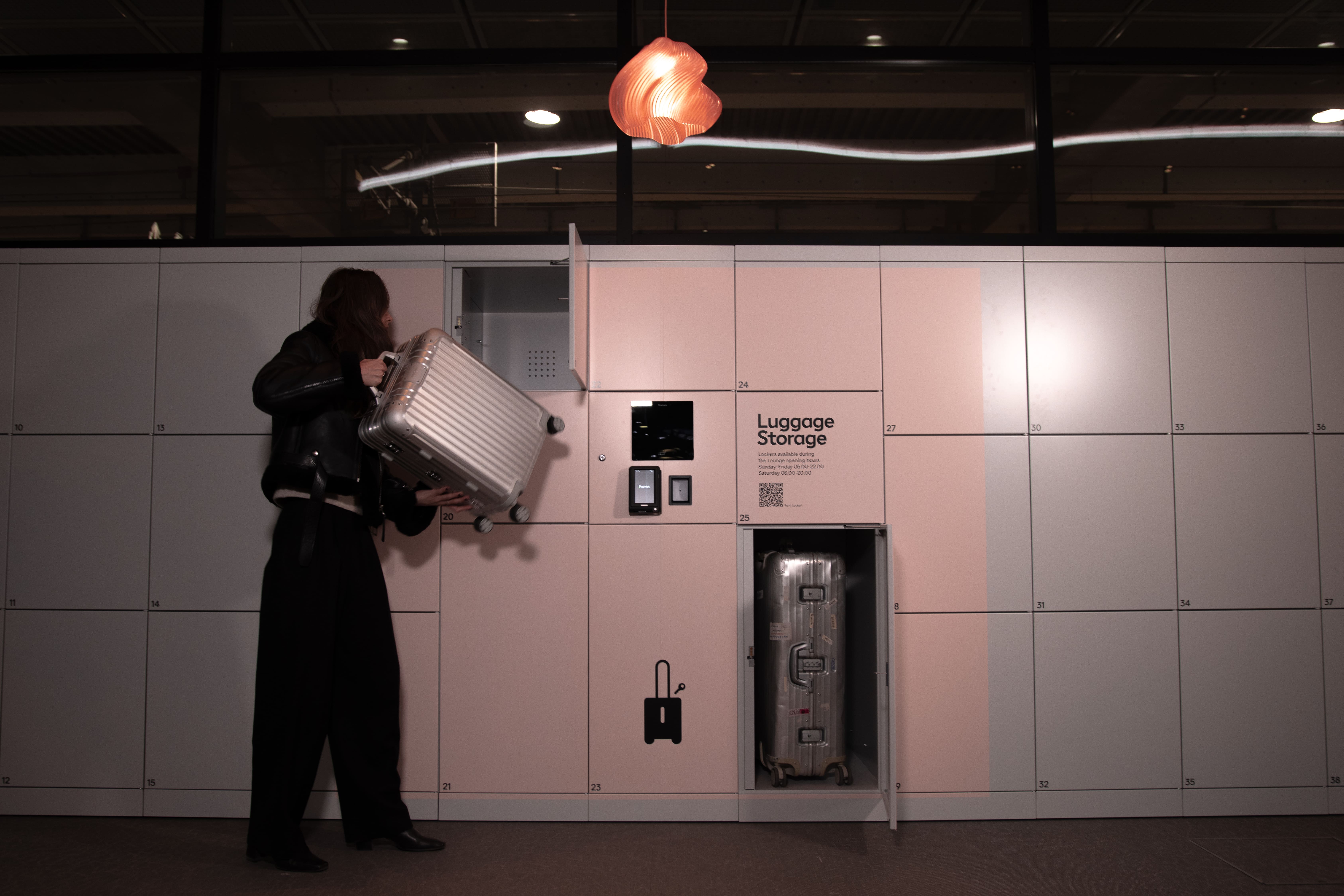 Arlanda express lockers concept