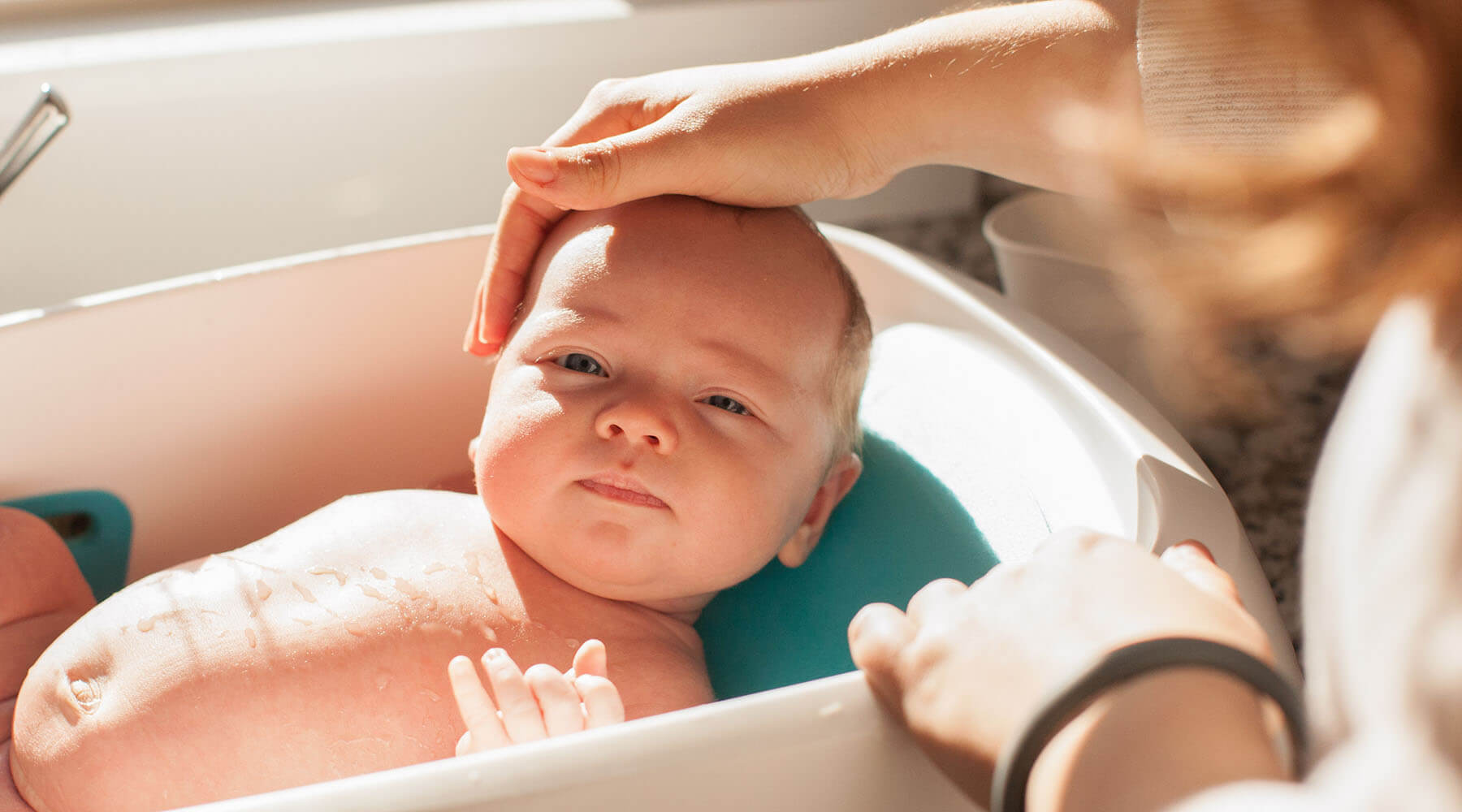 aveeno dry skin baby in tub