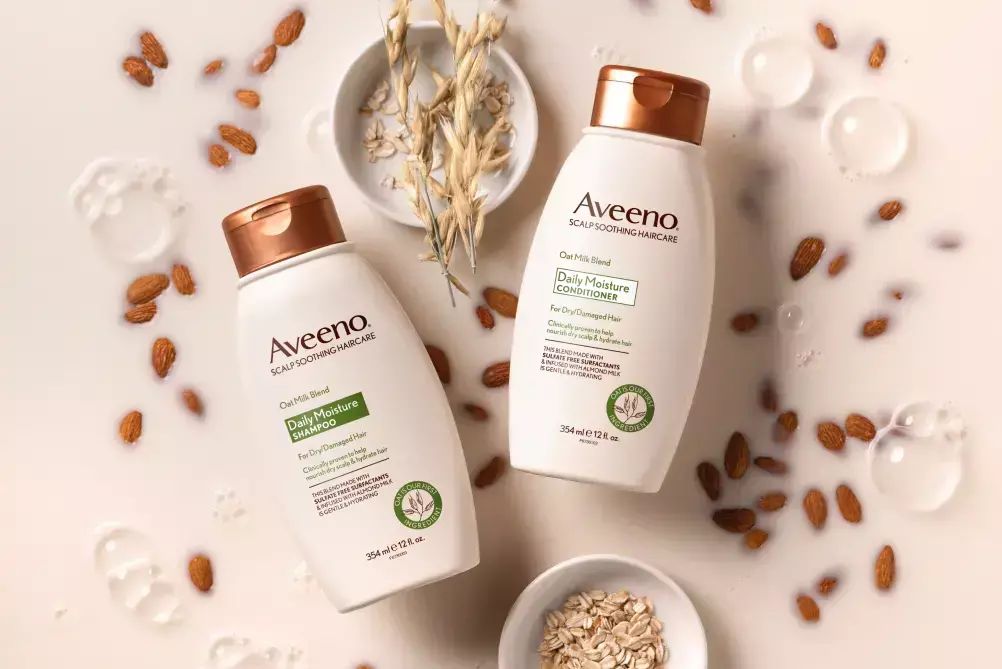 Aveeno® Daily Moisture Oat Milk Blend haircare set for daily use for an entire family