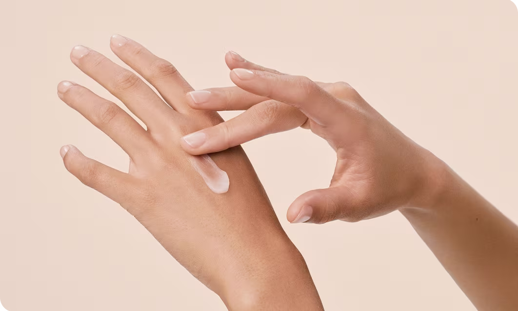 Experience the Non-greasy Feel