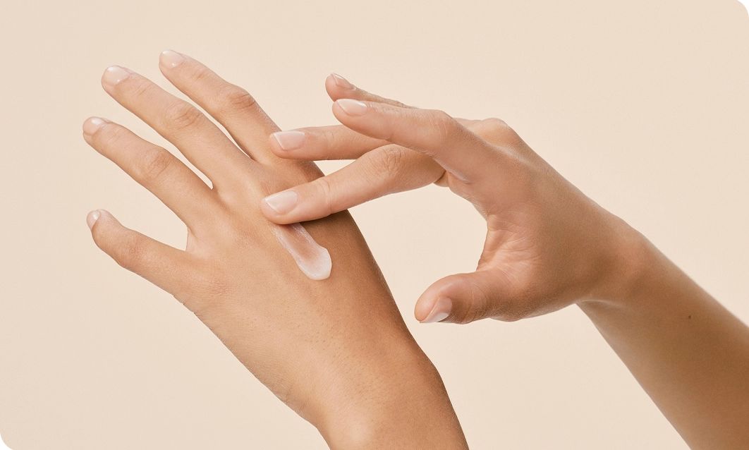 Experience the Non-greasy Feel