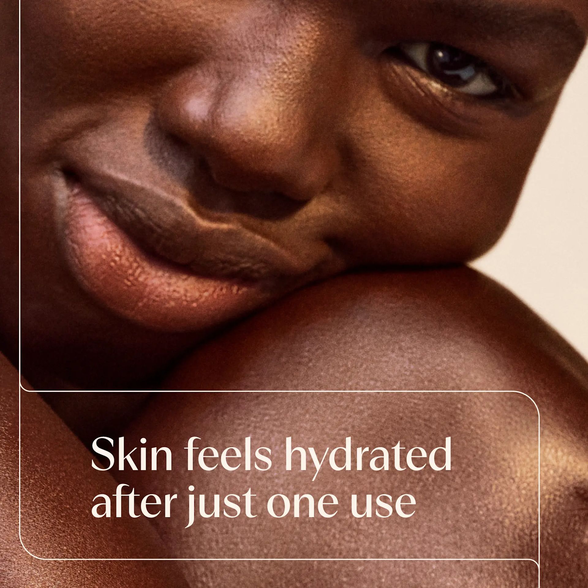 instantly smooths, soothes & fortifies the skin’s moisture barrier