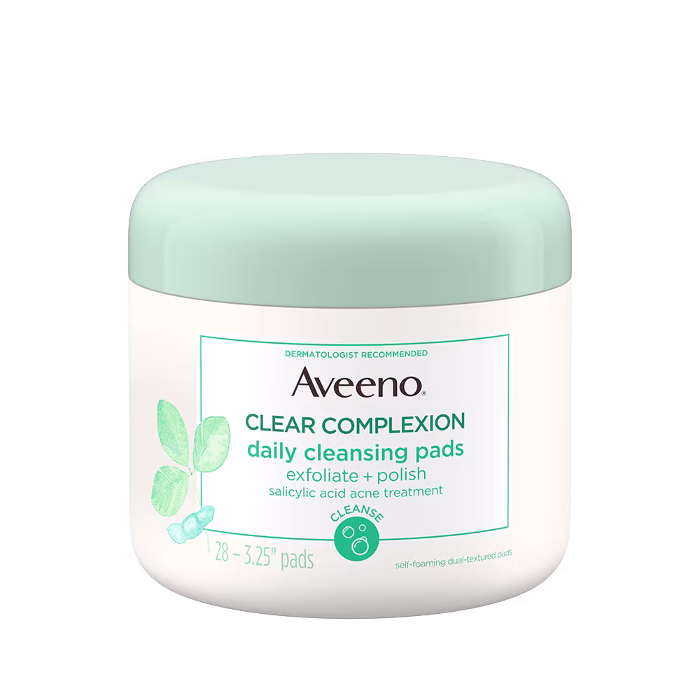 Front pack shot of Aveeno® Clear Complexion daily cleansing pads 28 pads with 3.25''