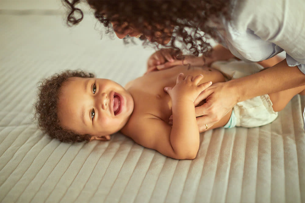 2354-baby on back