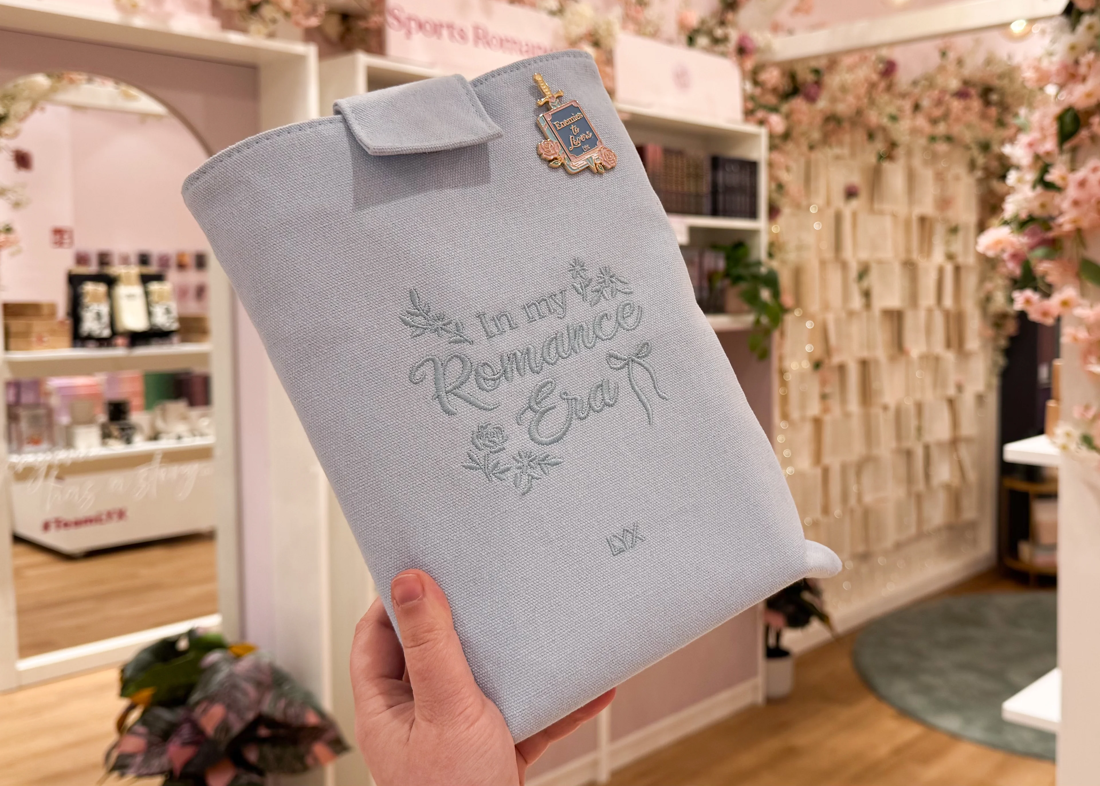 Buchhülle: IN MY ROMANCE ERA