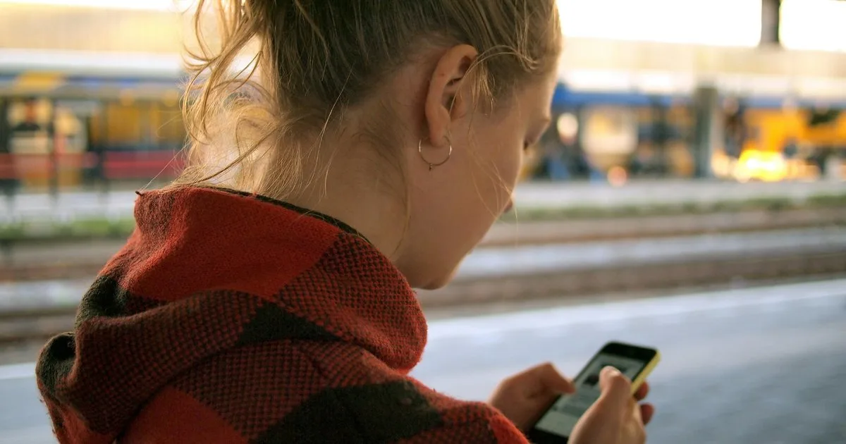 how to get a temporary phone number-1200x630