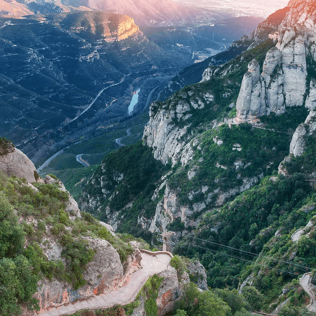 مونتسيرات destination