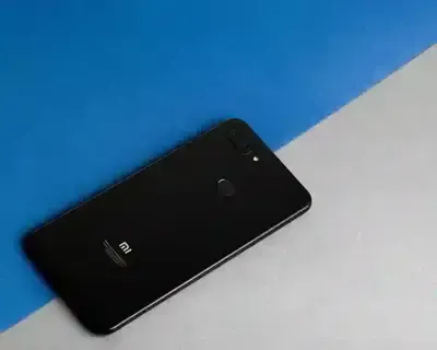 Какие телефоны Xiaomi поддерживают eSIM?