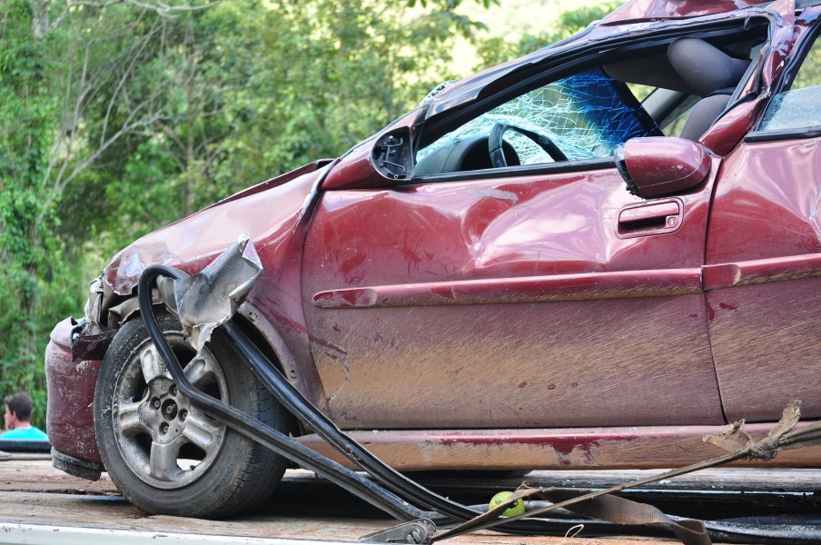 Vous avez eu un accident : qui contacter pour avoir une assistance ?