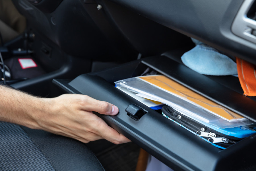 Welke documenten liggen verplicht in je auto?