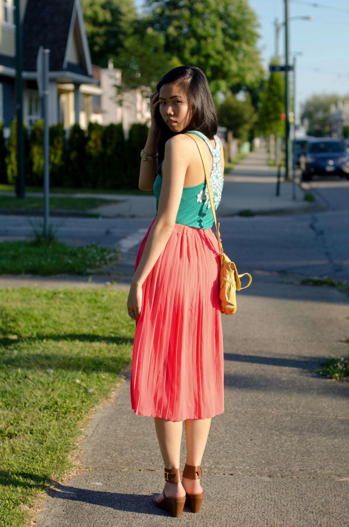 Jenn: Sunday Bests - Trend: Coral - hero